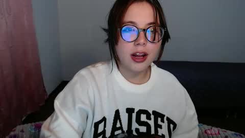 Sofi Lynch online show from 01/06/26, 06:06