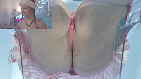 Snapshot of sofi_mora chatting on 12/25/24, 05:05 Sofi Mora online show from 12/25/24, 05:05
