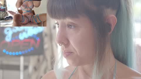 Sofi Mora online show from 11/02/25, 02:19