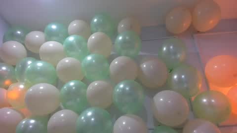 Snapshot of sofi_moreno chatting on 01/06/25, 11:40 Sofi online show from 01/06/25, 11:40