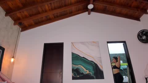 Snapshot of sofi_moreno chatting on 10/29/25, 11:23 Sofi online show from 10/29/25, 11:23