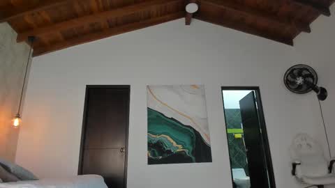 Snapshot of sofi_moreno chatting on 11/05/25, 11:21 Sofi online show from 11/05/25, 11:21