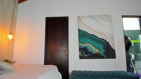 Snapshot of sofi_moreno chatting on 11/30/25, 11:25 Sofi online show from 11/30/25, 11:25