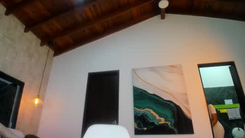 Sofi online show from 03/17/26, 11:24