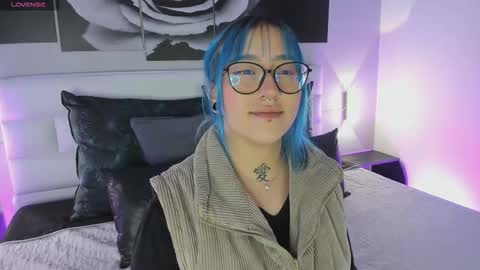 sofi_sp online show from 12/04/25, 11:30