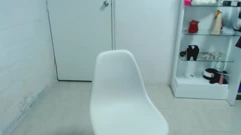 Snapshot of sofia13vene chatting on 09/19/25, 12:06 sofia vene  online show from 09/19/25, 12:06