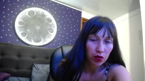 sofia online show from 07/01/26, 11:45