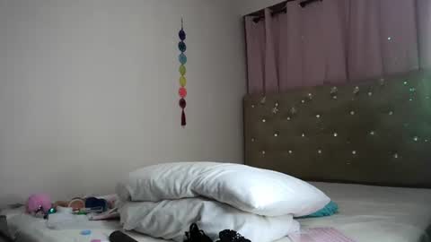 sofia8428 online show from 11/03/25, 01:51