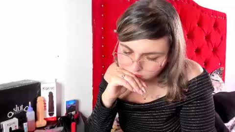 Sofia  bella online show from 07/17/26, 06:35