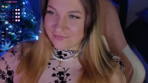 Sofia Lush is active  PVT is open  Welcome to the world of pleasure online show from 12/25/24, 02:23