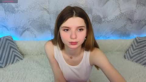 Snapshot of sofia__home chatting on 02/16/25, 03:05 Sofia online show from 02/16/25, 03:05