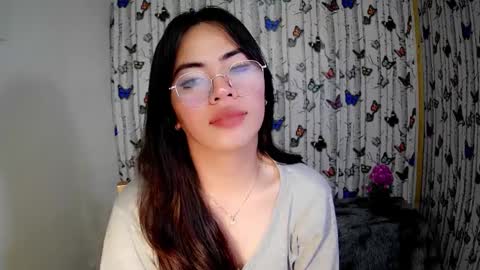 Snapshot of sofia_ava24 chatting on 01/03/25, 01:27 Chady online show from 01/03/25, 01:27