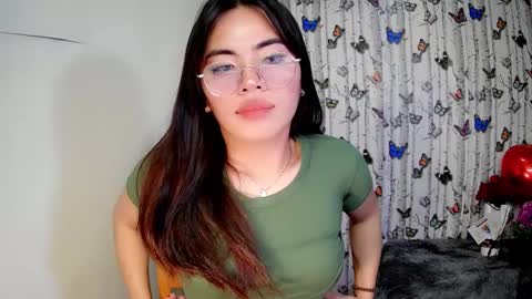 Snapshot of sofia_ava24 chatting on 01/10/25, 05:37 Chady online show from 01/10/25, 05:37