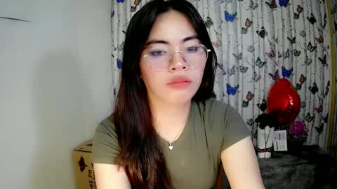 Snapshot of sofia_ava24 chatting on 01/19/25, 01:21 Chady online show from 01/19/25, 01:21