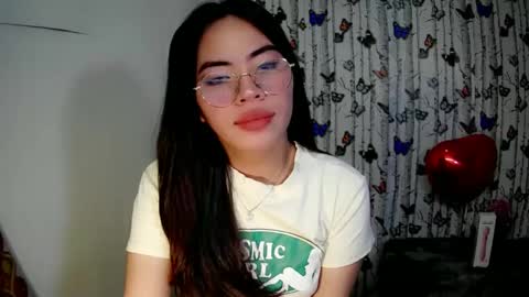 Snapshot of sofia_ava24 chatting on 01/22/25, 03:52 Chady online show from 01/22/25, 03:52