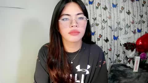 Snapshot of sofia_ava24 chatting on 01/28/25, 02:53 Chady online show from 01/28/25, 02:53