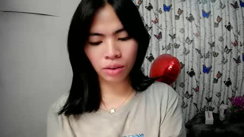 Snapshot of sofia_ava24 chatting on 10/30/25, 04:03 Chady online show from 10/30/25, 04:03