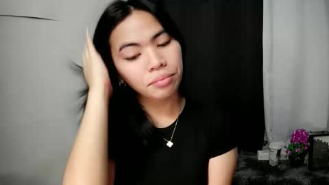 Snapshot of sofia_ava24 chatting on 11/04/25, 03:38 Chady online show from 11/04/25, 03:38