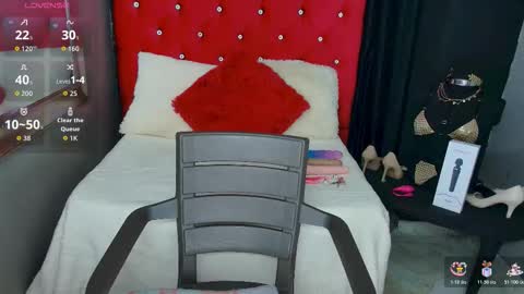 Snapshot of sofia_delrio chatting on 11/07/25, 11:10 Miss Sofi online show from 11/07/25, 11:10