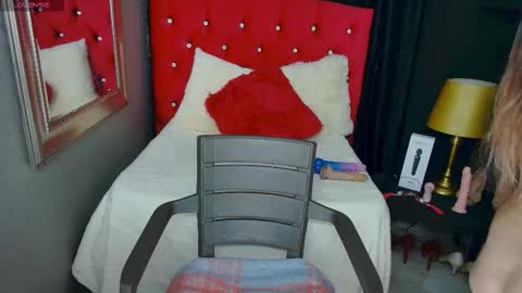 Snapshot of sofia_delrio chatting on 11/08/25, 11:32 Miss Sofi online show from 11/08/25, 11:32