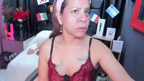 Snapshot of sofia_delrio chatting on 07/23/26, 10:35 Miss Sofi online show from 07/23/26, 10:35