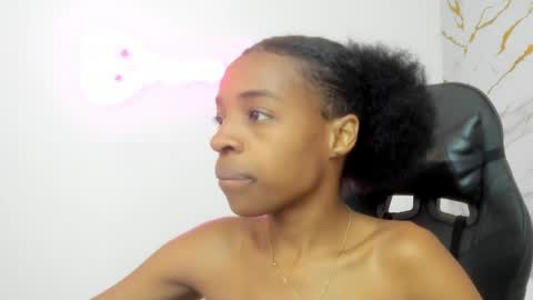 sofia_echeverri online show from 05/28/26, 11:51