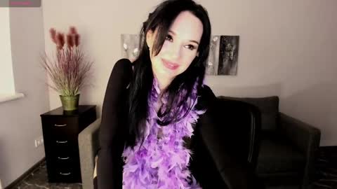 Sofia online show from 03/08/25, 05:01