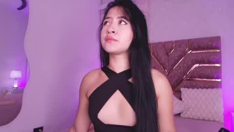 sofia gomes online show from 04/23/26, 11:53