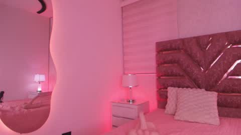 Snapshot of sofia_gomes_ chatting on 05/02/26, 11:59 sofia gomes online show from 05/02/26, 11:59