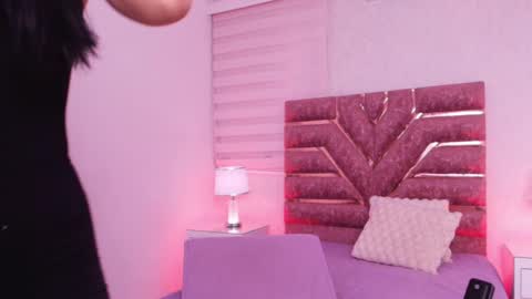 Snapshot of sofia_gomes_ chatting on 05/30/26, 11:51 sofia gomes online show from 05/30/26, 11:51