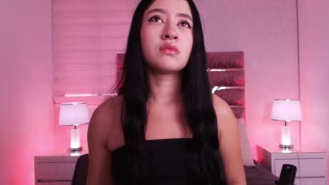 Snapshot of sofia_gomes_ chatting on 06/01/26, 11:56 sofia gomes online show from 06/01/26, 11:56
