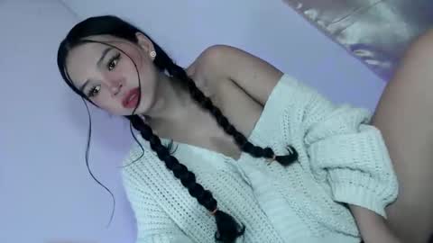 sofia online show from 06/05/26, 12:06