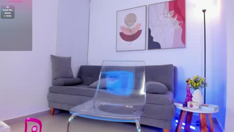 Sofia Jo                                                                                            IG sofisj023 online show from 04/07/26, 02:12