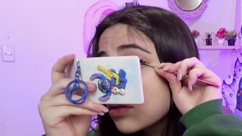 sofia_lara28 online show from 04/06/26, 12:17