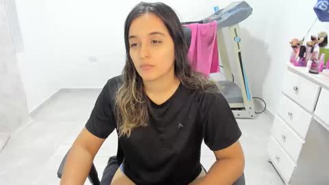 Snapshot of sofia_new chatting on 09/17/25, 02:46 sofia_new online show from 09/17/25, 02:46