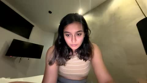 sofia_new online show from 03/18/26, 02:37