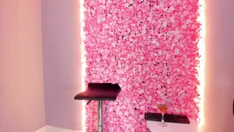 Snapshot of sofia_riveraa chatting on 01/18/25, 07:58 SOFIA online show from 01/18/25, 07:58