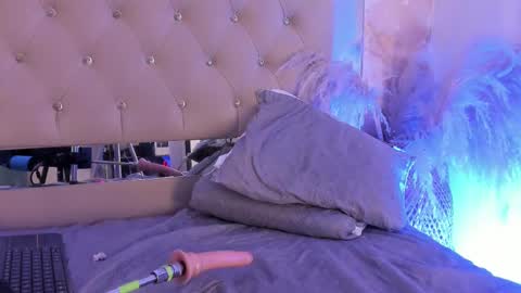 Snapshot of sofia_riveraa chatting on 03/12/25, 10:17 SOFIA online show from 03/12/25, 10:17