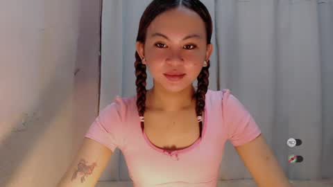 sofia_sweetheart18 online show from 07/09/26, 01:09