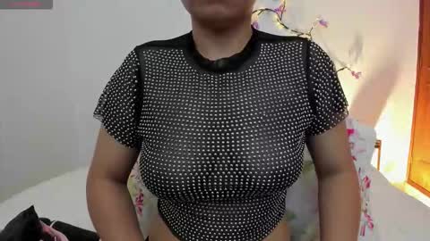 Sofia walke online show from 11/21/25, 11:25