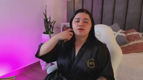 Sofi online show from 04/14/26, 09:04