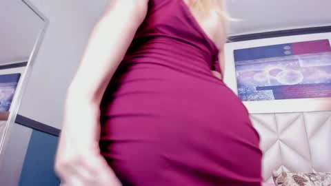 Sofia online show from 04/18/26, 07:58