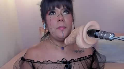 Sofi cortes626 Ig online show from 10/05/25, 12:42