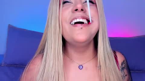 Sofi cortes626 Ig online show from 04/22/26, 08:17