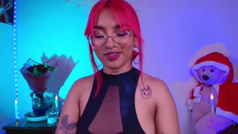 Snapshot of sofiaafoxx chatting on 12/12/24, 10:31 Sofia online show from 12/12/24, 10:31