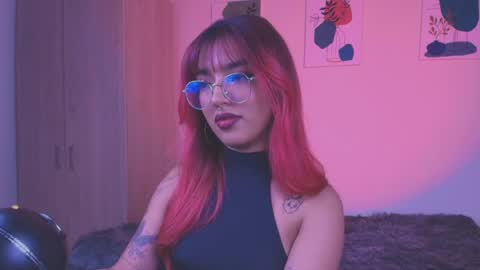 Snapshot of sofiaafoxx chatting on 05/01/26, 04:28 Sofia online show from 05/01/26, 04:28