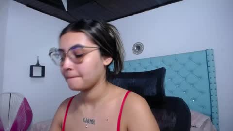 Sofia online show from 04/19/26, 11:53