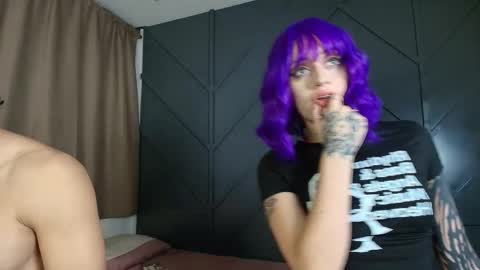 sofiablossom22 online show from 04/23/26, 12:56