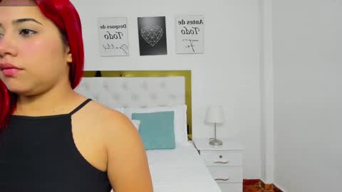 Sara online show from 01/05/25, 04:47