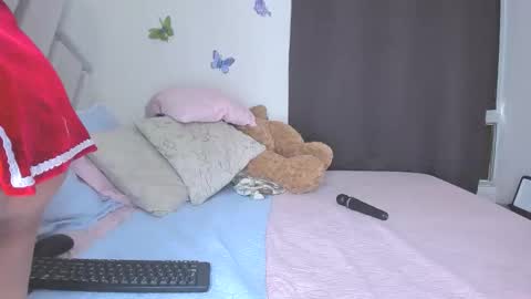 Snapshot of sofiacastillo01 chatting on 10/31/25, 03:35 sofiacastillo01 online show from 10/31/25, 03:35